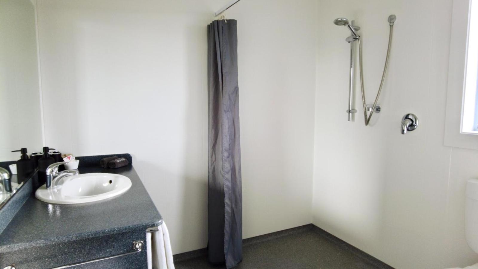אינברקארגיל 554 Moana Court Motel מראה חיצוני תמונה